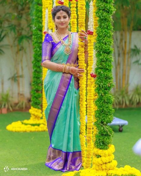 Sneha In Pattu Saree, Sneha Saree Blouses, Dark Color Pattu Sarees, Blue Saree Bridal Look, Sneha Prasanna Saree Latest, Sneha Prasanna Jewellery, Sneha Blouse Design, Green And Blue Pattu Saree, Sneha Saree Photos