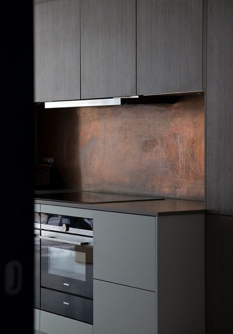 Palmer Lunn Architects. aged metal splashback Metal Splashback Kitchen, Corten Steel Kitchen, Copper Splashback Kitchen, Copper Splashback, Black And Copper Kitchen, Rust Kitchen, Metal Backsplash, Kitchen Copper, Copper Backsplash