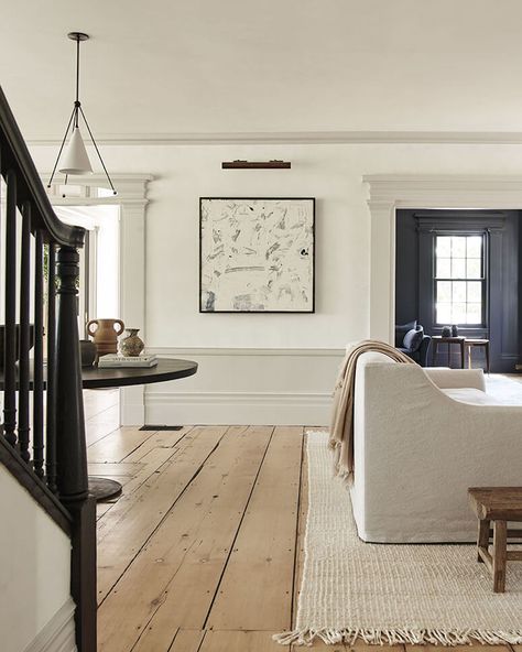 A SAG HARBOR SEA CAPTAIN’S COTTAGE BY WINTER MCDERMOTT – Bungalow Blue Interiors Winter Mcdermott, Wooden Floors, Sag Harbor, Wood Flooring, House Inspo, Living Room Inspiration, Dream Team, White Walls, Cozy House