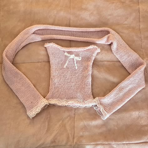 Crochet Ballet Top, Fashion Inspo Spring 2024, Crochet Fluffy Yarn Clothes, Ballet Core Crochet, Coquette Knitting, Crochet Winter Clothes, Circle Knitting, Ballerina Top, Crochet Coquette