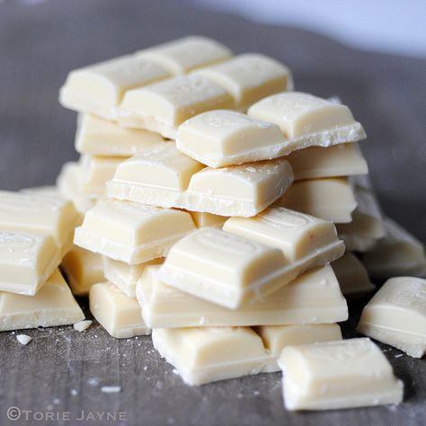 White chocolate by Torie Jayne White Chocolate Aesthetic, White Chocolat, White Chocolate Desserts, Raspberry And White Chocolate, Raspberry White Chocolate, Mini Pastel, White Chocolate Fudge, White Chocolate Mocha, White Chocolate Bar