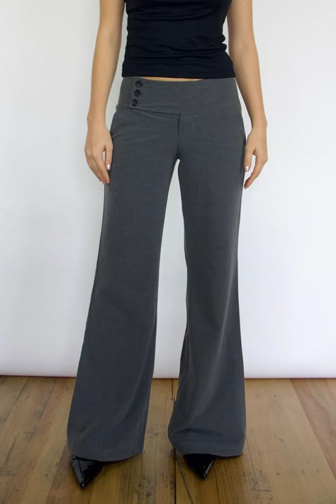 SCG MADE | Evelyn Low-rise Trousers – SCG_COLLECTIONS Early 2000s Style, Iconic Y2k, Low Rise Pants, 2000s Style, Natural Contour, Elevate Your Outfit, Suit Pants, Tailored Trousers, Early 2000s