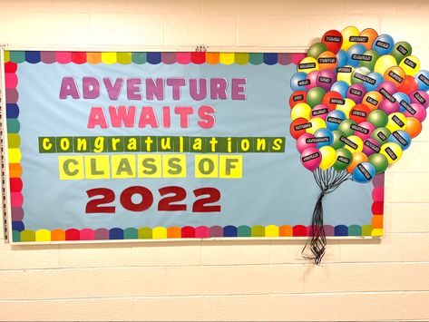 School Graduation Bulletin Board Bulletin Board Ideas For Graduation, Graduation Classroom Decorations, Theme Board Border Ideas, Graduation Bulletin Board High School, Senior Wall Ideas High Schools, Pre K Graduation Bulletin Board Ideas, Graduation Bulletin Boards For Preschool, Announcements Bulletin Board, Where Did You Go To College Bulletin Board