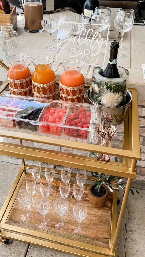 Mimosa Bar 🥂 Comment “CHEERS” to get the link to shop this post! Wow your guests at any brunch or party coming up with a cute mimosa bar ✨ I added: + iced condiment tray for all the fruit + carafes for juice + ice mold with pretty flowers + pretty glassware + plenty of Prosecco Cheers! 🍾 . . . . #amazonfinds #amazonmusthaves #amazonprime #amazonhome #bridalshower #bubblybar #mimosabar #barcartstyling | Heather Boaz | Heather Boaz · Original audio Mimosa Bar Bachelorette Party, Mimosa Bar Set Up, Christmas Mimosa Bar, Cute Mimosa, Mimosa Bar Wedding, Pretty Glassware, Bubbly Bar, Juice Ice, Christmas Mimosa