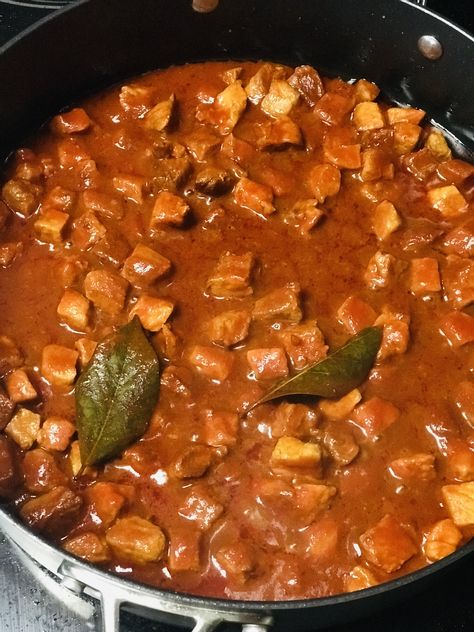 Chili Rojo Pork, Pork Red Sauce, Chile Rojo Pork, Pork In Red Sauce Mexican, Pork Red Chili Recipes, Authentic Mexican Pork Recipes, Chile Colorado Recipe Pork, Puerco Guisado, Chili Colorado Recipe Pork