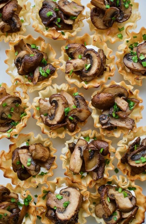 Mushroom and Goat Cheese Phyllo Bites | Yummy Noises Goat Cheese Phyllo, Phyllo Bites, Bite Size Appetizers Easy, Tomato Tart Recipe, Bruschetta Appetizer, Phyllo Dough Recipes, Café Colonial, Mushroom Tart, Mushroom Appetizers