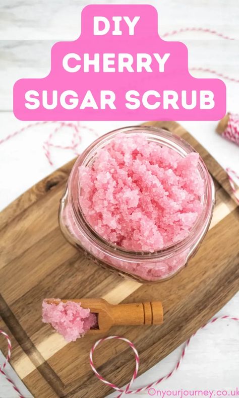 Cranberry Sugar Scrub, Make Sugar Scrub, Sugar Body Scrub Diy, Sugar Hand Scrub, Vanilla Scrub, Coffee Scrub Recipe, Sugar Scrub Homemade Recipe, Cherry Theme, Scrub Recipe Diy