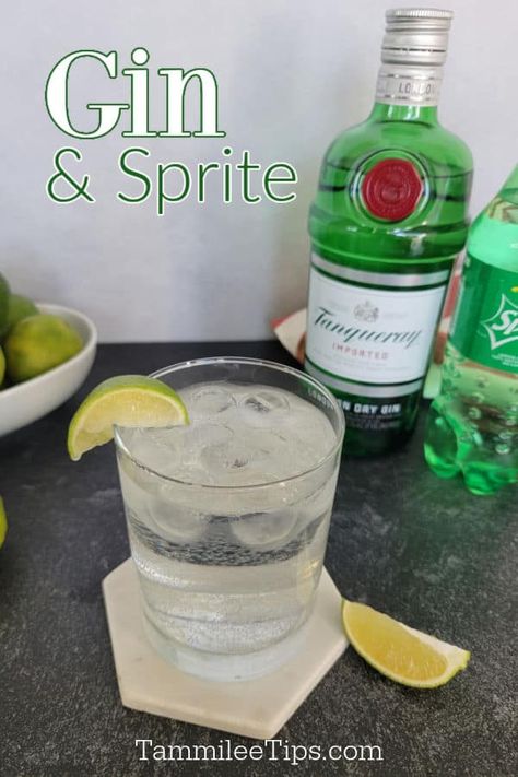 Sprite Cocktail, Tequila And Sprite, How To Make Tequila, Sprite Recipe, Vodka Sprite, Strawberry Gin, Wedges Recipe, Rum Cocktail Recipes, Two Ingredient