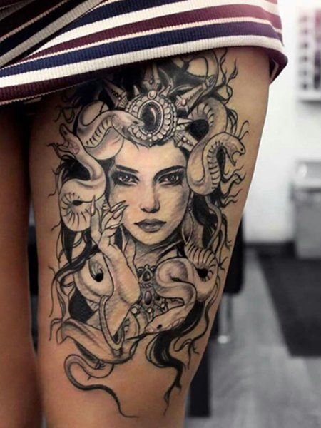 20 Beautiful Medusa Tattoos for Women in 2021 - The Trend Spotter Thigh Sleeve Tattoo, Front Thigh Tattoos, Medusa Tattoo Design, Medusa Tattoo, Leg Tattoo Men, Leg Sleeve Tattoo, Thigh Tattoos Women, Trendy Tattoos, Tattoo Designs For Women