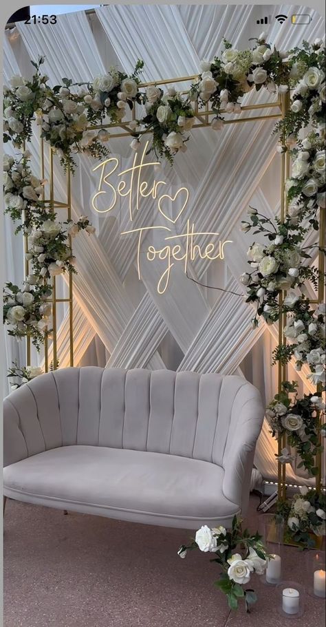 Reka Bentuk Dalaman, Nikah Decor, حفل توديع العزوبية, Dream Wedding Decorations, Wedding Planning Decor, Wedding Backdrop Design, Wedding Decor Style, Engagement Decorations, Wedding Stage Decorations