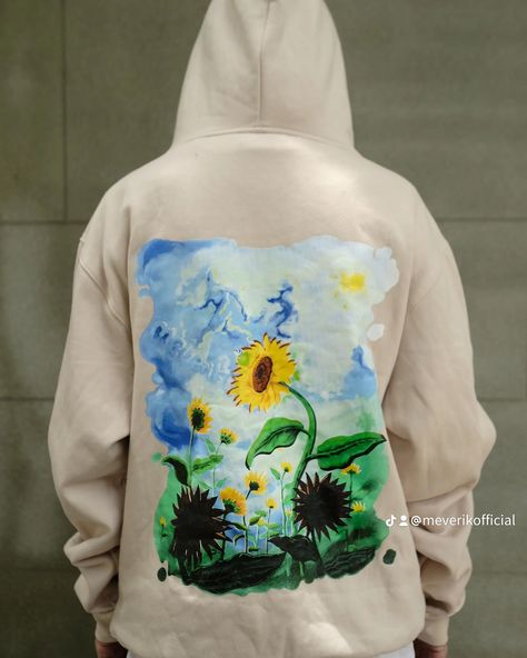 🌻🌻🌻 #fyp #clothingbrand #streetwear #foryoupage #brandowner #SmallBusiness #MEVERIK #nolikeschallenge Sunflower Images, The Sunflower, The Meaning, Sunflower, Meant To Be, The First, This Is Us, Black