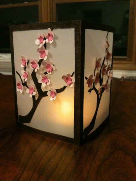 Kathy's Krafts: Cherry Blossom Lantern Photos Luminaries, Luminary Diy, Japan Party, Cherry Blossom Party, Cherry Blossom Theme, Asian Party, Japanese Lantern, New Year's Party Decorations, Cherry Blossom Wedding