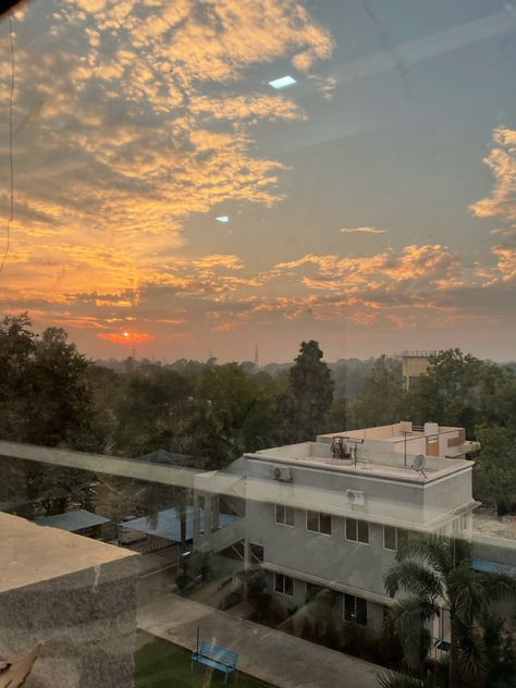 #sunset #balcony #indialove #desiaesthetics #clouds #orangesun Sunset Balcony, Sunset Snap, Sunset Aesthetic, Boy Photography Poses, Two Story Homes, Beautiful Backyards, Cozy Reading, Boy Photography, Second Story