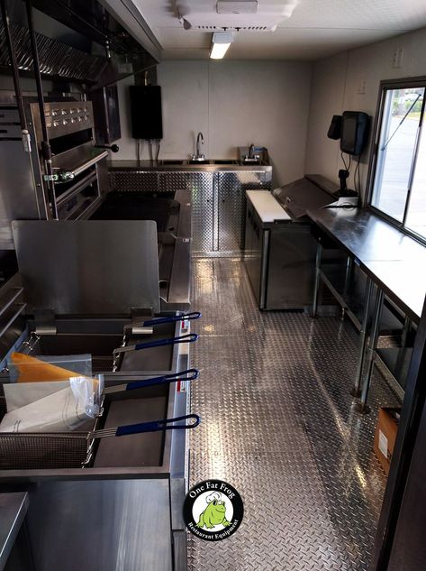 Interior of a fully equipped workhorse mobile kitchen food trailer at One Fat Frog Food Truck Ideas, Food Truck Design Interior, Food Truck Interior, Foodtrucks Ideas, Coffee Food Truck, Restaurant Kitchen Design, Food Vans, Container Cafe, Mobile Food Trucks