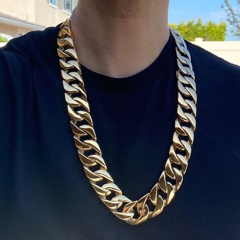 Low Prices Free Shipping Top Quality Cuban Chain 28" x 25MM Super chunky, 25MM wide , 28" long Cuban men's hip hop chain necklace. INSANE size, superior quality, stamped stainless steel, gold finish necklace. Stylish, ultra strong, chunky lobster clamp lock to lock your chan necklace. Ridiculously HEAVY chain necklace weighs over 500+ grams total weight. MONSTER SIZE  chain available for purchase now direct from a USA dealer. Enjoy 100% FREE SHIPPING in the USA. Order now!       Payment Shipping Returns Payment Shipping Returns We accept payment by the following method: Payment We accept most major credit card and Paypal payments. If you don't have a Paypal account, its easy and free to set one up. Feel free to send us a message if you have any questions. We offer 100% FREE shipping  in th Big Gold Chains, Heavy Chain Necklace, Bling Ideas, Emma Myers, Gold Cuban Link Chain, Hip Hop Chains, Cuban Link Chain Necklaces, Boys Style, Heavy Chain