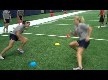 Ladder Workout, Softball Workouts, Agility Workouts, Entrainement Football, Softball Drills, Baseball Drills, Basketball Tricks, Softball Training, Weight Room