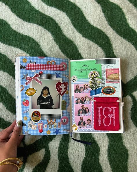 my recent journal spreads #junkjournal Scrapbook Ideas For Yourself, Scrapbook Ideas Y2k, Junk Journal Spread, Junk Journal Spreads, Scrap Journal Ideas, Journal Ideas Scrapbook, Journal Ideas Art, Scrap Journaling, Picture Journal