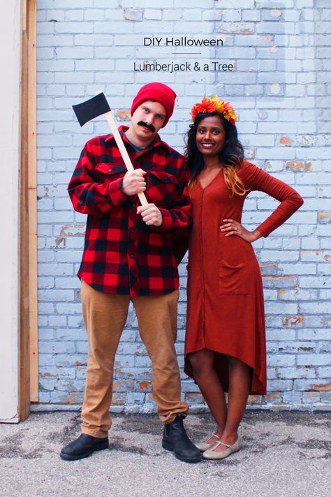 A couple dressed as a lumber jack and a tree Diy Halloween Couples, Last Minute Couples Costumes, Easy Couple Halloween Costumes, Easy Couples Costumes, Halloween Costumes Diy Couples, Cute Couples Costumes, Funny Couple Costumes, Popular Halloween Costumes, Unique Couple Halloween Costumes