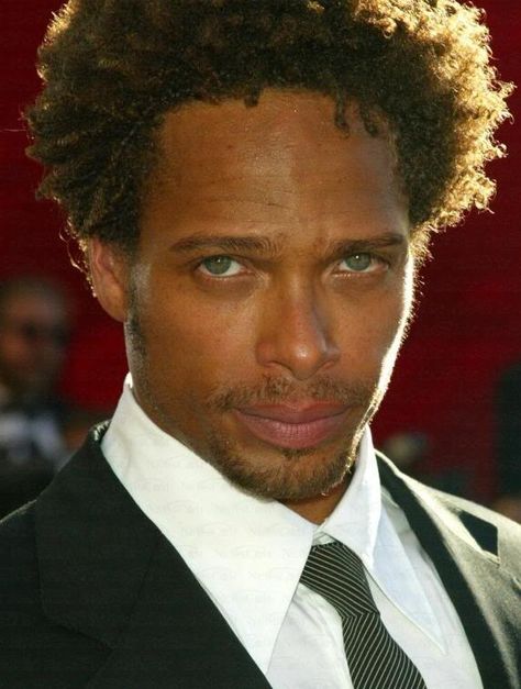 Gary Dourdan, Csi Las Vegas, Black Actors, Black Hollywood, Beautiful Man, Famous Faces, Suit And Tie, American Actors, Men Fashion