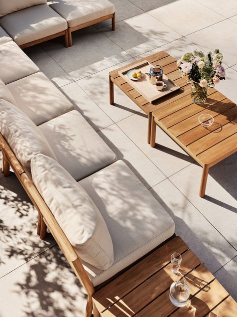 Tradition outdoor furniture by Povl B Eskildsen for Fritz Hansen Lounge Table, Starlit Sky, Modular Lounge, Teak Outdoor Furniture, Modular Lounges, Outdoor Lounge Set, Teak Frame, Teak Outdoor, Teak Furniture