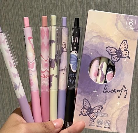 Material: Plastic Ink color: Black Package: 6pcs Writing point: 0.5mm Cute Stationary School Supplies, Pen Writing, Kawaii Pens, Pretty Pens, Gel Pens Set, Fine Writing Instruments, Stationary School, Cute Stationary, Writing Pens