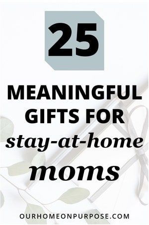 25 Gift Ideas, Free Gift Idea, Mom Gift Basket, Mom Schedule, Stay At Home Moms, Clever Gift, Tired Mom, Ultimate Gift Guide, Pampering Gifts