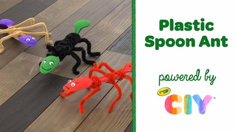 A bug they'll love! Create at home with this DIY plastic spoon craft & make an adorable ant from Crayola supplies and items you already have on hand. Craft To Do At Home, Ant Craft, Plastic Spoon Art, Crayola Crafts, Bug Craft, Plastic Spoon Crafts, Ant Crafts, Spoon Craft, Bugs Preschool