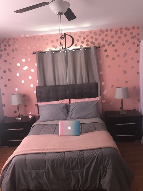 Behr Flannel Gray, Pink And Gray Bedroom, Pink Mimosa, Pink Bedroom Decor, Bedroom Decor For Teen Girls, Gold Bedroom, Hiasan Bilik, Pink Bedrooms, Girl Bedroom Designs