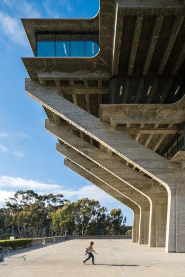 Cantilever Building Architecture, Cantilever Architecture Structure, Column Design Exterior Architecture, Concrete Structure Architecture, Cantilevered Architecture, Cantilever Building, Column Design Exterior, Structural Architecture, Geisel Library