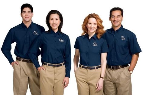 This is an example of a corporate uniform. Store Uniform, Security Uniforms, Uniform Clothes, Best Uniforms, Textile Collection, Company Uniform, Corporate Shirts, Dubai Sharjah, Hotel Uniform