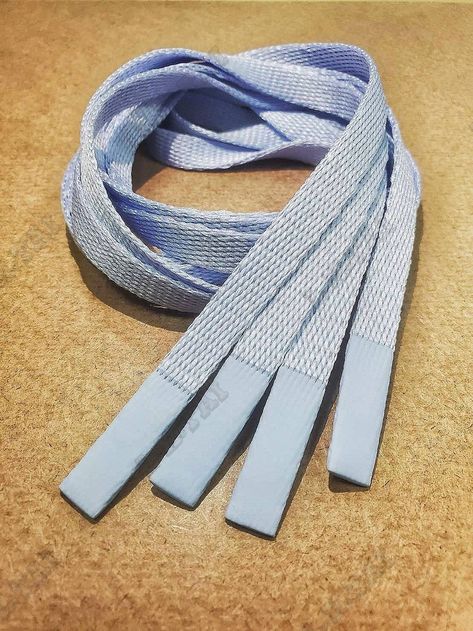 Drawcord Detail, Cloth Accessories, Industrial Design Trends, Cord Ends, Rope Design, Summer Boy, Lumberjack, Fashion Details, Knitted Scarf