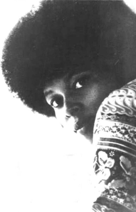 Assata Shakur, Black Panther Party, Black Icon, Black Authors, Power To The People, Afro Punk, Brown Girl, Black Power, Photography Techniques