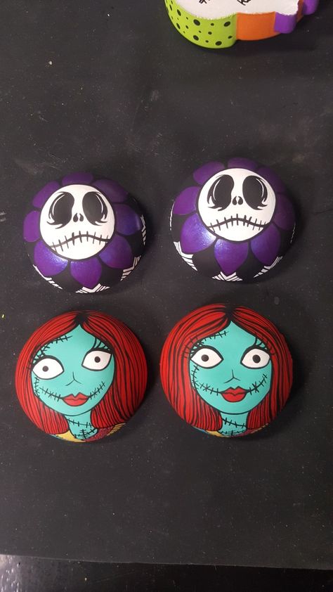 Free hand painted on handmade rocks, acrylic paint & brush Sally Rock Painting, Jack And Sally Painted Rocks, Halloween Painted Rocks, Rock Painting Designs, Painting Designs, Jack And Sally, Hand Painted Rocks, Kid Crafts, Class Ideas