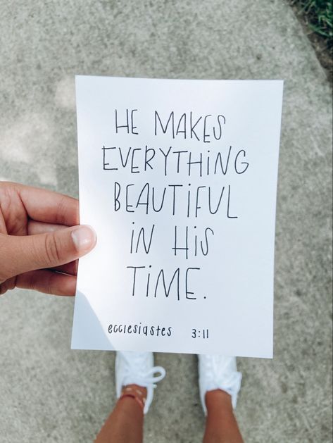 Christian Hand Lettering, Jesus Crafts, Handwritten Text, Journal Notes, Bible Journal Notes, Bible Doodling, Inspire Bible Journaling, Bible Notes, Creative Lettering