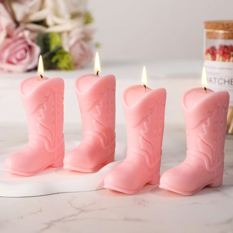 Cowgirl Baby Shower Theme, Sister Presents, Bedroom Decor Pink, Rodeo Birthday Parties, Pink Party Theme, Cowgirl Baby Showers, Cowgirl Decor, Candles Natural, Cowgirl Baby