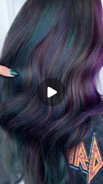 PRAVANA on Instagram: "✨ SO DREAMY ☁️  in loooovvveee with this oil slick look by @badgalhairaz ��❤️   ✨ LINK IN BIO 🔗 for full PRAVANA VIVIDS formula breakdown ✨  #pravana #pravanavivids #fallhair #mutedrainbow #fallhairinspo #mutedrainbowinspo #colorblend" Oil Slick Hair Color, Oil Slick Hair, Pravana Vivids, Muted Rainbow, Slick Hairstyles, Oil Slick, Color Blending, Fall Hair, Link In Bio