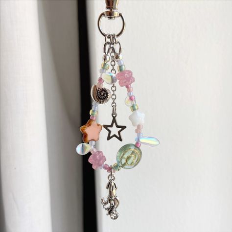 Key Chain Beads, Keychain Ideas Beads, Beads Keychain Ideas, Bead Keychain Diy, Keychains Beaded, Keychains Beads, Keychain Beads, Purse Charms Diy, Beads Keychain