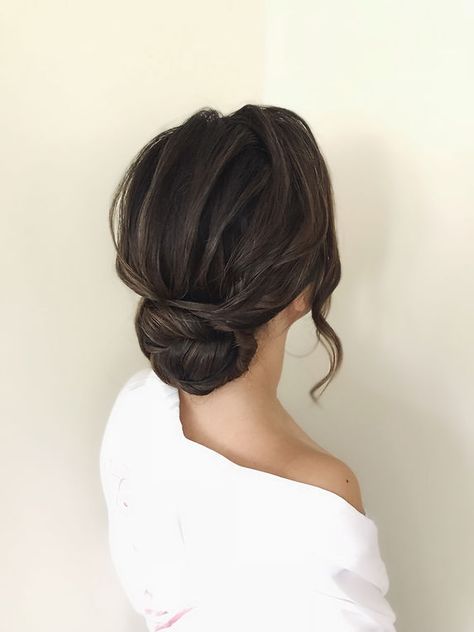 Brunette Updo, Medium Length Updo, Bride Hair Pins, Low Updo, Bride Updo, Bridal Hair Buns, Twist Ponytail, Wedding Hairstyles Bride, Twisted Updo