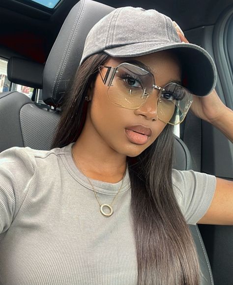 Cute Ball Cap Outfits, Big Chop Natural Hair, Car Selfies, Glasses Fashion Women, Sassy Outfit, Girls Braids, Casual Day Outfits, Classy Casual Outfits