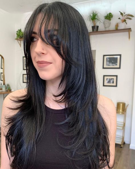 ★･:*☆ RYENNE SNOW★･:*☆ on Instagram: “Curtain bangs + Layerzz 🖤🖤🖤 #haircut #lahair #covinahair #layeredhaircut #bouncyhair #blowout #hairstylist” Bouncy Hair, Long Layered Hair, Curtain Bangs, Layered Haircuts, Layered Hair, Daily Outfits, Hair Stylist, Bangs, Hair Cuts