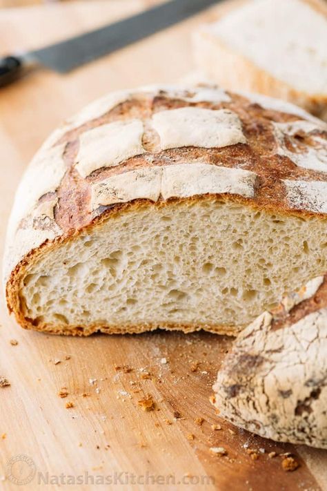 Crusty French Bread Recipe Crusty French Bread Recipe, Thanksgiving Bread Recipes, Rosemary Garlic Bread, Thanksgiving Bread, French Bread Recipe, Artisan Bread Recipes, Rustic Bread, Best Bread Recipe, Rosemary Garlic