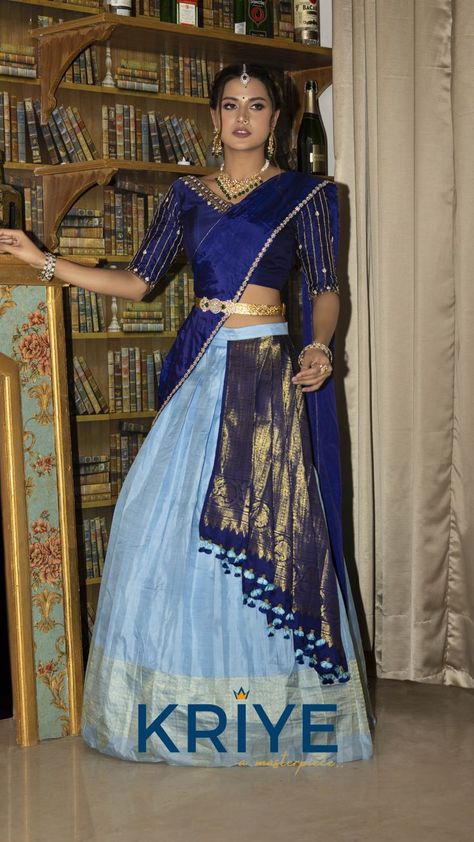 Silk Lehenga Half Saree Pallu Styles, Dark Blue Half Saree, Dark Blue Combination Dress, Dark Blue Combination Outfit, Dark Blue Saree Contrast Blouse, Dark Blue Colour Combinations, Dark Blue Saree Blouse Combination, Half Saree Lehenga Color Combinations, Function Saree