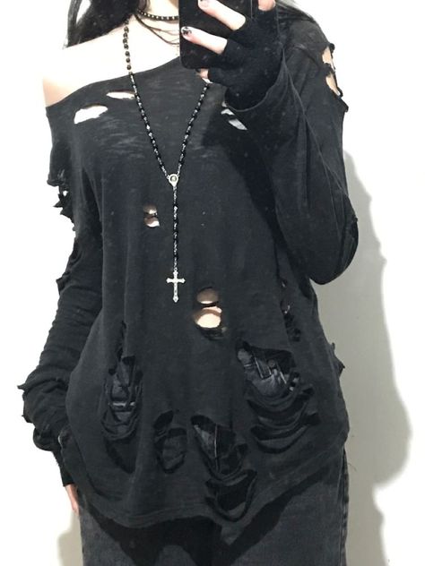 Alt Outfits, Grunge Goth, Black Clothing, Alt Fashion, Swaggy Outfits, Gothic Outfits, Alternative Outfits, Grunge Style, Goth Outfits