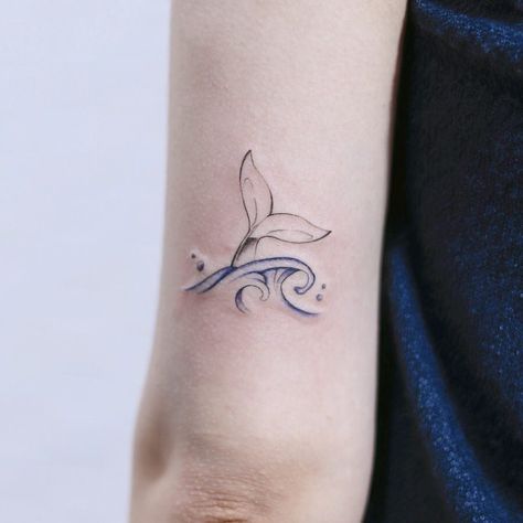 Whale Tail Tattoo Design, Whale Tattoo Ideas, Whale Tail Tattoo, Mermaid Tail Tattoo, Small Mermaid Tattoo, Tattoos Tiny, Mermaid Tattoo Designs, Mom Pillow, Whale Tattoos