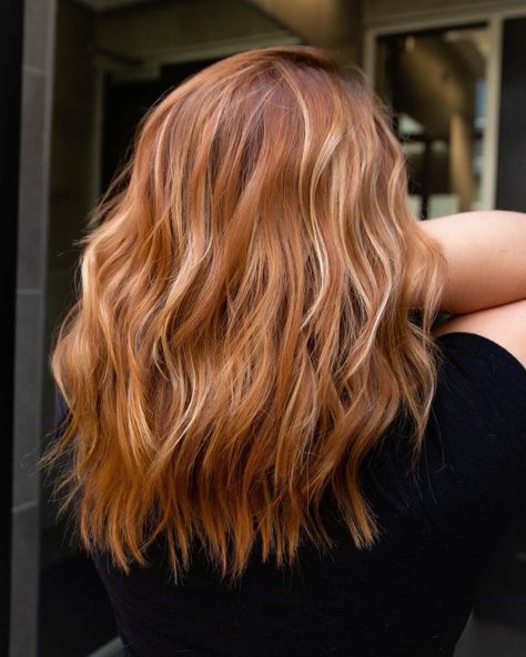 Copper Blonde Hair, Red Blonde Hair, Strawberry Blonde Hair Color, Ginger Hair Color, Spring Hair Color, Hair Color Auburn, Strawberry Blonde Hair, Hair Inspiration Color, Hair Inspo Color