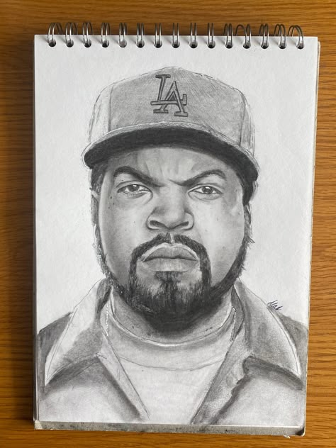 Ice cube old school rap drawing in charcoal. Print 10x16cm. Ice Cube Drawing, Old School Rap, Easy Graffiti Drawings, Color Drawing Art, Charcoal Drawings, Graffiti Style Art, Black Art Painting, Beauty Art Drawings, Pretty Drawings