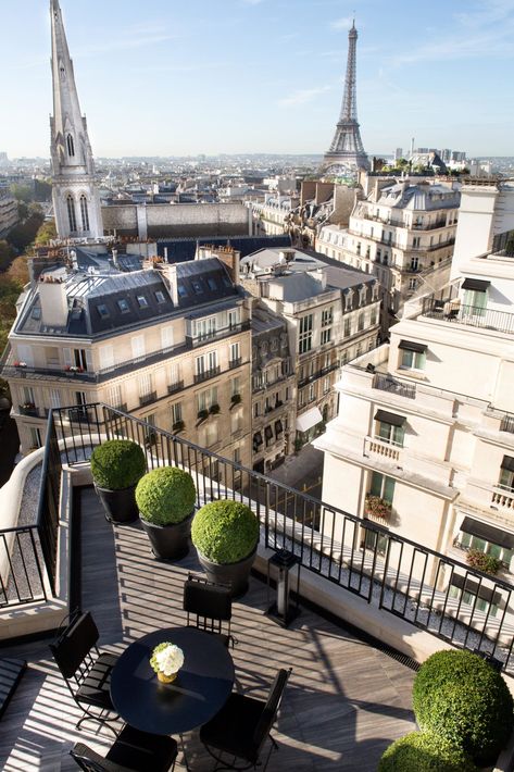 Paris Penthouse, George V Paris, Paris Rooms, Penthouse Suite, Wellness Resort, Paris Luxury, Paris Travel Guide, Parisian Apartment, Paris Eiffel Tower