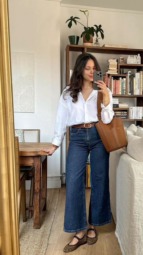 Simple Business Casual Outfits Summer, Dinner Outfits Cruise, Adjunct Professor Outfit, Doc Martin Work Outfit, Spring Casual Office Outfits Women, Pta Meeting Outfit, Midsize French Style, September Church Outfits, Staple Outfits For Women