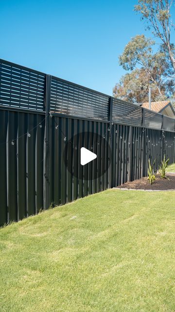 Alicia Darma | Renovation & DIY on Instagram: "How to get more privacy in your backyard 🤭#DIYproblemsolving With the slope of our land + the height of the floor of the extension, we unfortunately have limited privacy in our yard. 🧐 So time for a #diy solution! These are the Standard fence extension kits from @screenlinesystems, they are customisable in that they come in the colour you want (to match or offset the fence) and they come in a range of designs. The team were super helpful in helping us figure out what post we had as well (there are different types depending on how old your fence is). Always make sure you check your local council regulations on fence height too! 📏 DIY wise - this was a big job especially in summer, but definitely doable. The panels are a little awkward to fit Fence Extensions For Privacy Backyard, Privacy Fence Height Extension, Extend Privacy Fence Height, Fence Extenders For Privacy, Adding Height To Fence, Privacy Fence Extension Ideas, Fence Extensions For Privacy, Extended Fence Height, Fence Extension Ideas