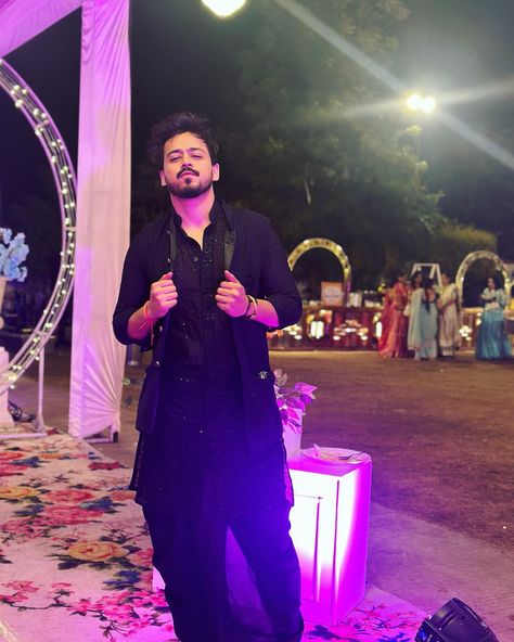 Who says black is boring? ♣️♠️ . . . . [Black kurta Transparent kurta Black dhoti Nehru jacket Sherwani Monochrome Dapper Stylish Traditional Indian wedding Celebration] Black Dhoti, Kurta Black, Black Kurta, Nehru Jacket, Traditional Indian Wedding, Nehru Jackets, Wedding Celebration, Sherwani, Traditional Indian